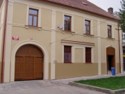 Caroli - výroba dřevěných oken a dveří
