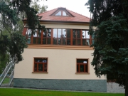 Caroli - výroba dřevěných oken a dveří